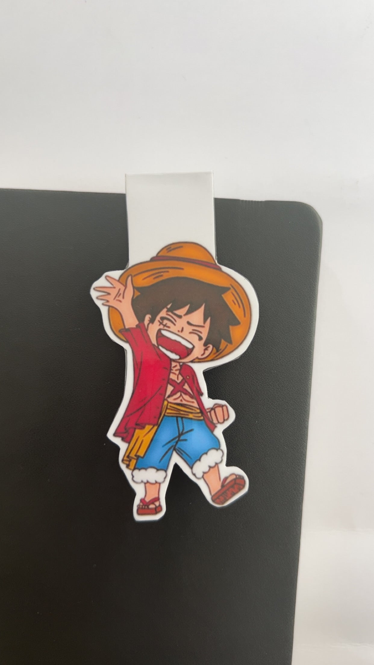Marque-page-magnétique-luffy